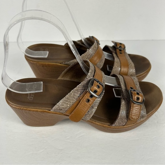 Dansko Stylish Brown and Tan Women's Sandals 39 - Picture 6 of 9